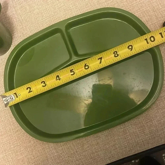 Vintage set of camping plates, cups & utensils by Basket Ville - Picture 7 of 8